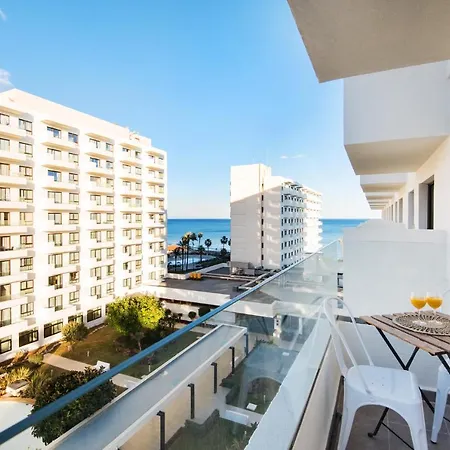 Aloha Marina Private 1st Line Ocean Carihuela Торремолинос
