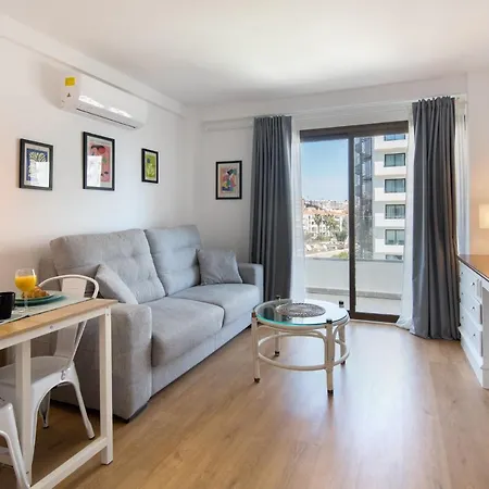 Aloha Marina Private 1st Line Ocean Carihuela