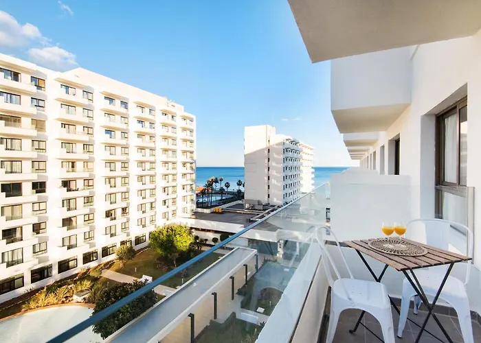 Aloha Marina Private 1st Line Ocean Carihuela Torremolinos