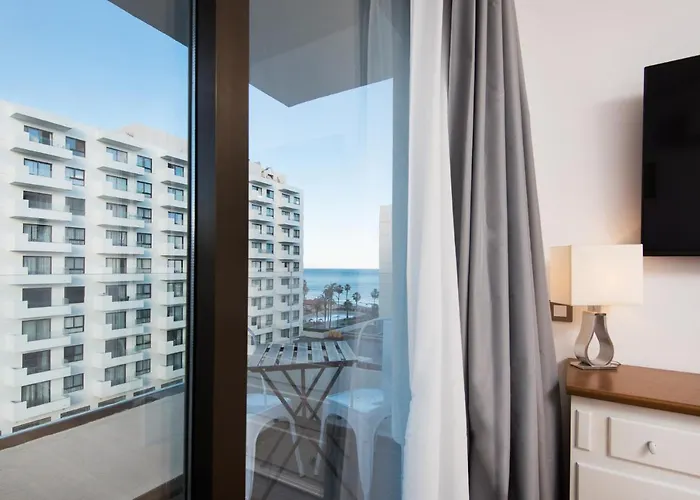 Aloha Marina Private 1st Line Ocean Carihuela Appartement