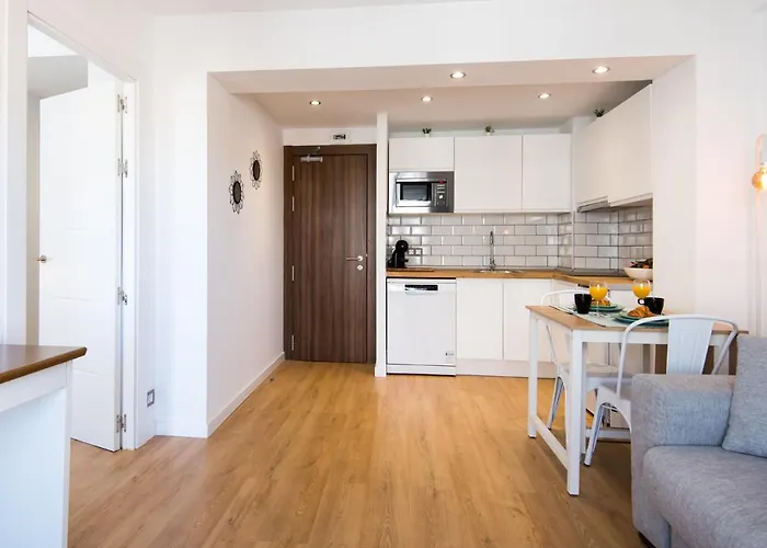 Aloha Marina Private 1st Line Ocean Carihuela * Torremolinos